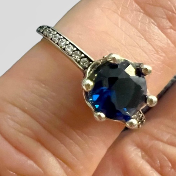 Blue sapphire princess Crown Solitaire Cut Ring 925 sterling silver - Picture 2 of 5